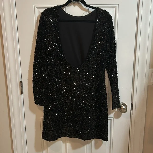 H&M Black Sequin Backless Dress - Picture 2 of 3
